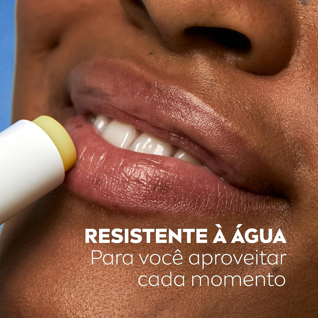 NIVEA Hidratante Labial Sun Protect FPS 30 with shea butter, 4.8g, moisturizing lips with 24-hour hydration and solar protection