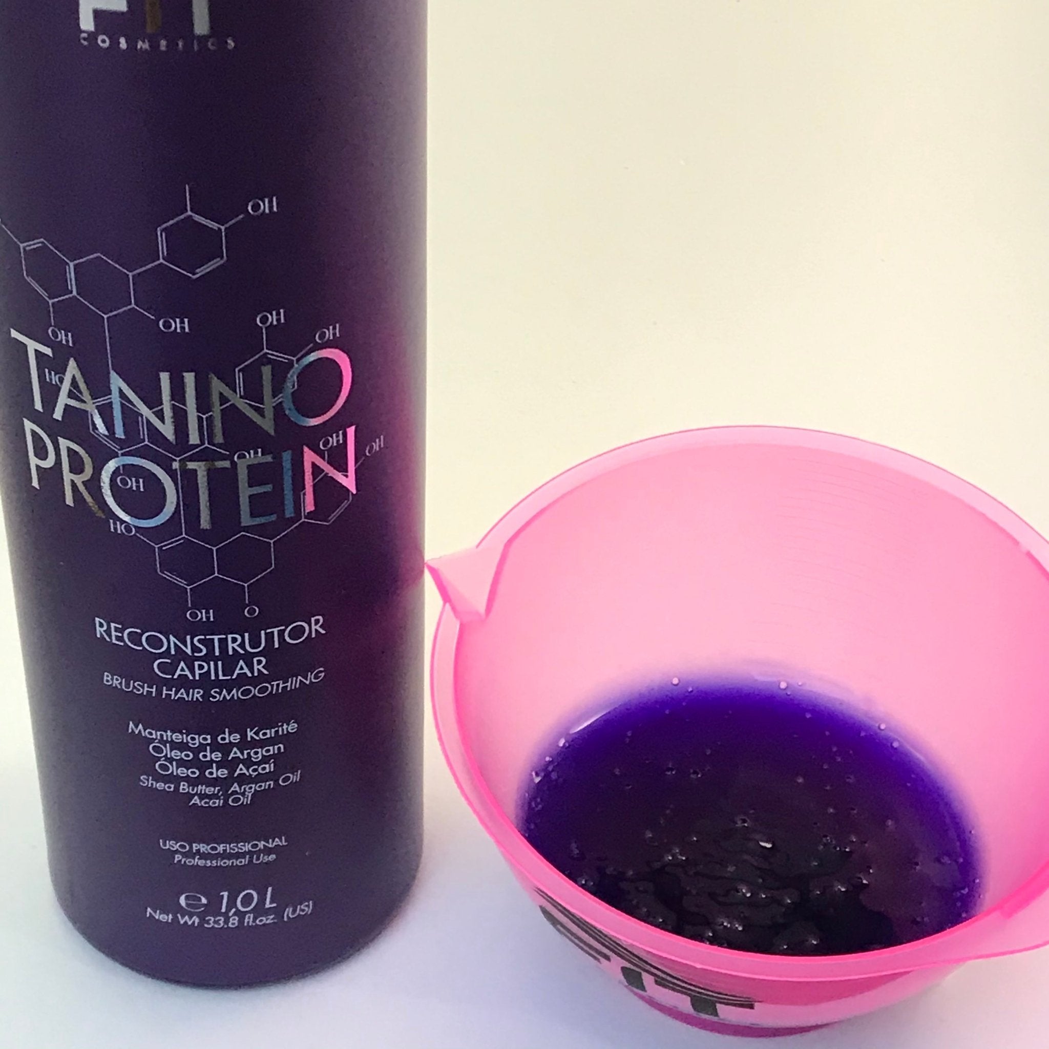 FIT COSMETICS Tanino Protein Progressive Brush hair care product in 1000ml bottle with a pump dispenser, designed for hair treatment.